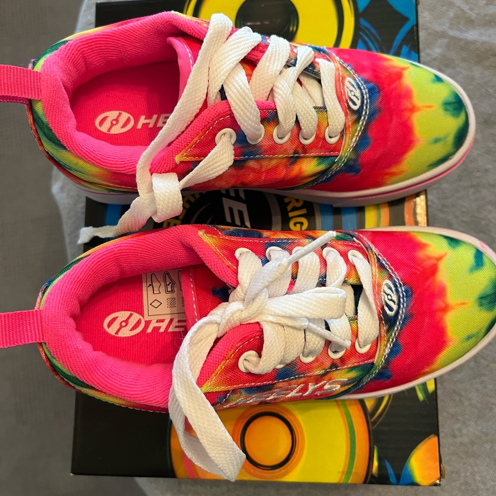 Healy’s tie-dye pink Size 1